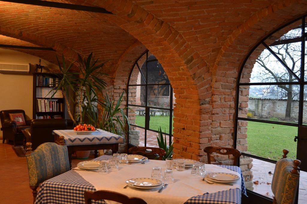 Agriturismo La Pieve Dogliani Exterior foto
